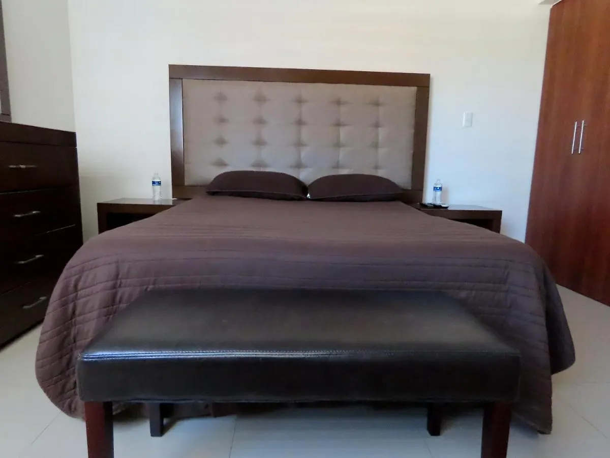 Departamento A 200 Mts De La Playa Y Alberca En Planta Baja Apartment Mazatlan